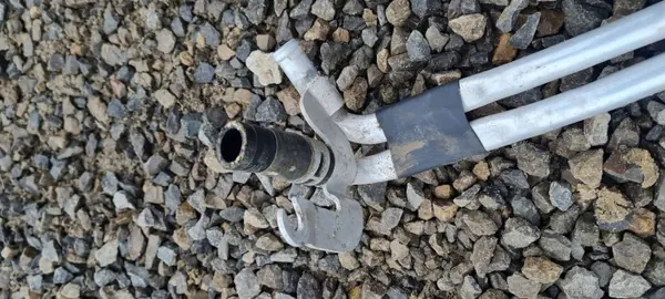 Tuyau d'eau Audi A6 C8 OEM 4K0145639C - 2.0 TFSI image 8