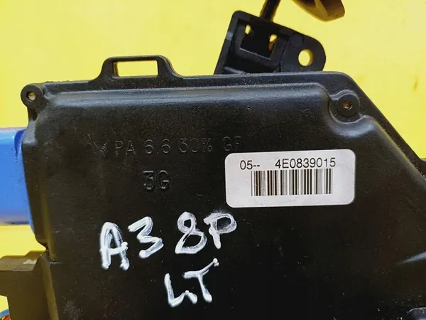 Linke Hintertürschloss Audi A3 8P 7 Pins 4E0839015 image 3