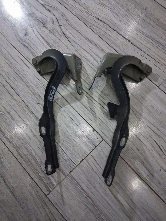 OEM 9677784800 Motorhuvehängsel för Peugeot 308 II image 2