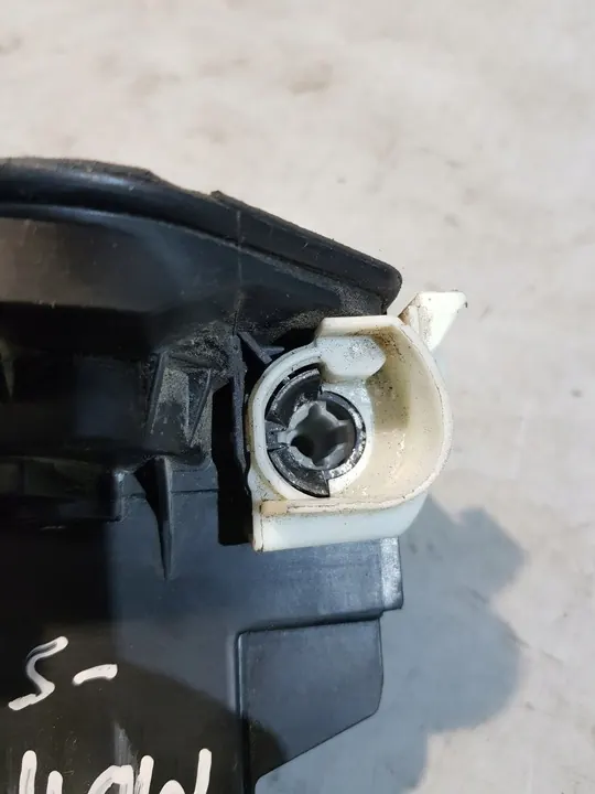 Fram höger dörrlås BMW E91 OEM 51217202144 image 8