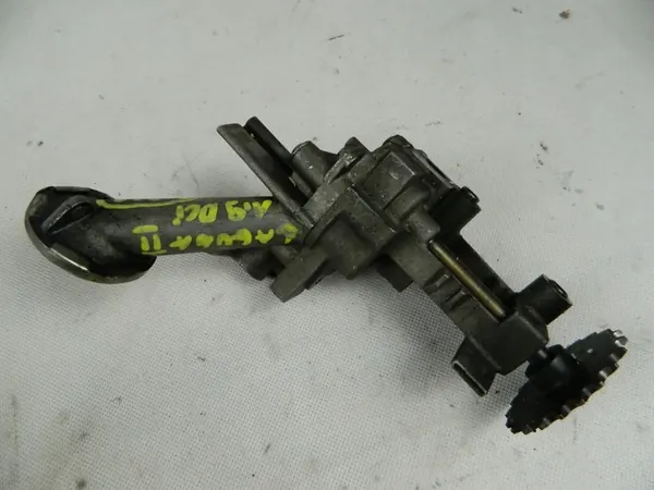 Oljepump Renault OE 150101308R image 3