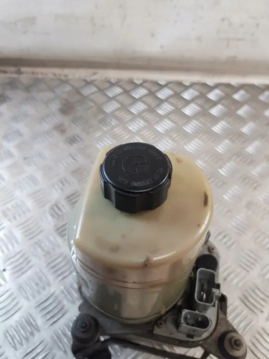 Pompe de direction OEM 4M513K514AD pour Ford Focus MK2 image 4