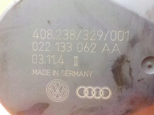 Corpo de borboleta AUDI TT 3.2 VR6 022133062AA image 5