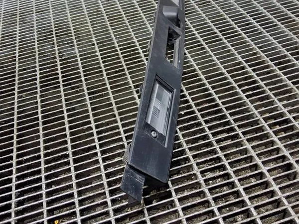 KIA Xceed rekisterikilven valo OEM 87312J7CB0 image 4