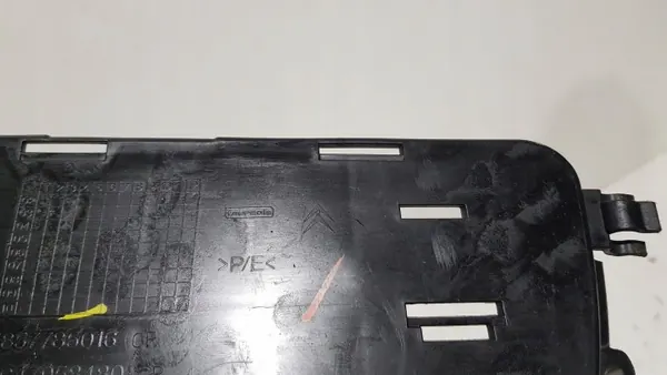 Front Lüftungsgitter OEM 9647958480 für Citroen Xsara image 4