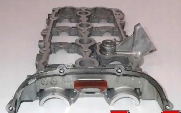 Couvercle de soupape gauche Audi RS5 OEM 079103285AP image 6