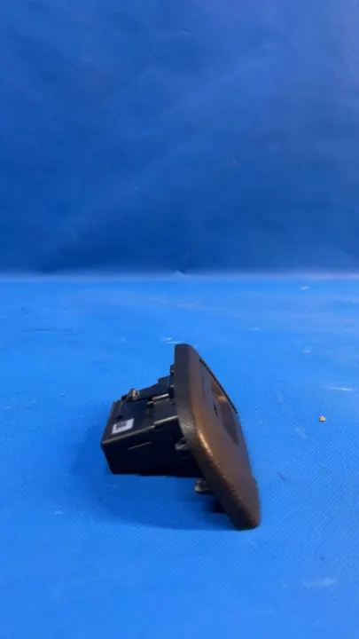 Panel de control USB OEM 5Q0035726 L para Skoda Fabia image 6