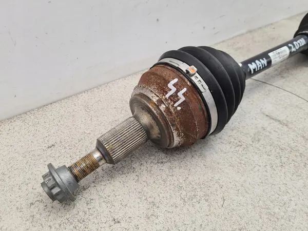 MAN TGE CRAFTER II 2.0 TDI Vänster Halvaxel image 2