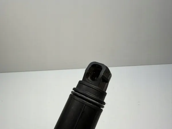 Höger elektrisk baklucka aktuator SEAT ATECA 575827852A image 2