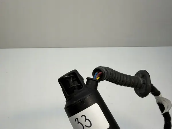 Höger elektrisk baklucka aktuator SEAT ATECA 575827852A image 3