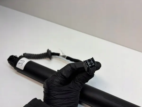 Höger elektrisk baklucka aktuator SEAT ATECA 575827852A image 5