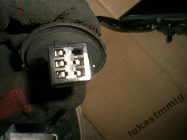 Oikea Sähköspeili Corsa D 5pin 2005 OEM 13188499 image 3