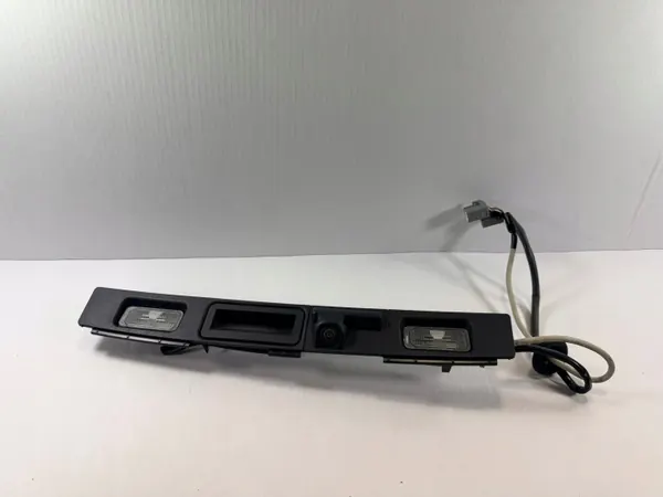 Ford Mondeo MK5 Rückfahrkamera-Blende OEM ES7T-19G490-CB image 2