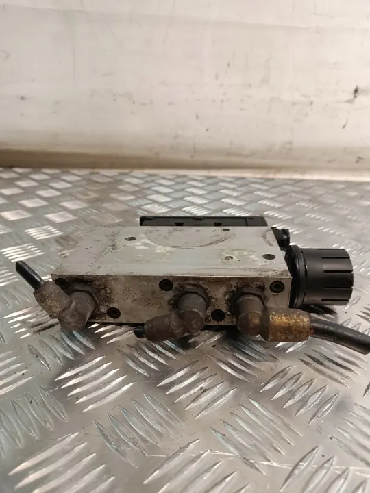 Soupape Pneumatique Knorr-Bremse OEM 0501 100 016 image 6