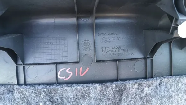 OEM 81750-A4000 Bagageutrymmesmatta Kia Carens IV 1.7 CRDI image 6