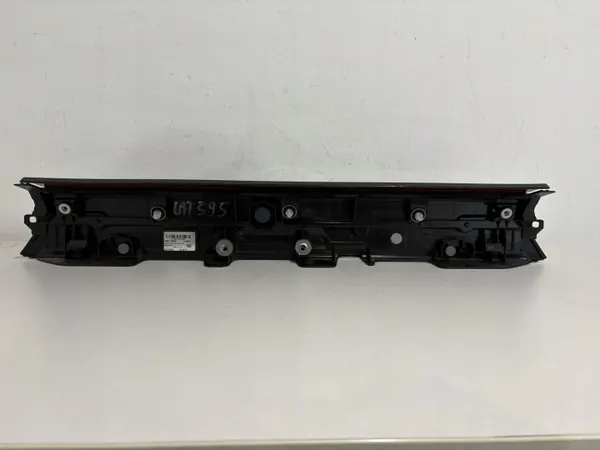 OEM 76801-0D760 Moldura Portón para Toyota Yaris Cross image 4