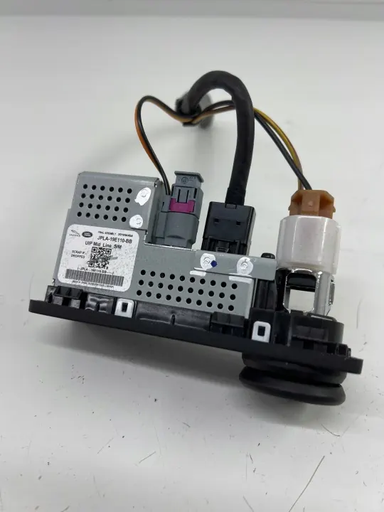 USB-poort Jaguar I-Pace 2020 OEM JPLA19E110BB image 3
