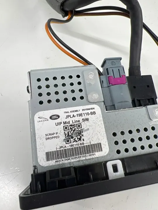 USB-poort Jaguar I-Pace 2020 OEM JPLA19E110BB image 6