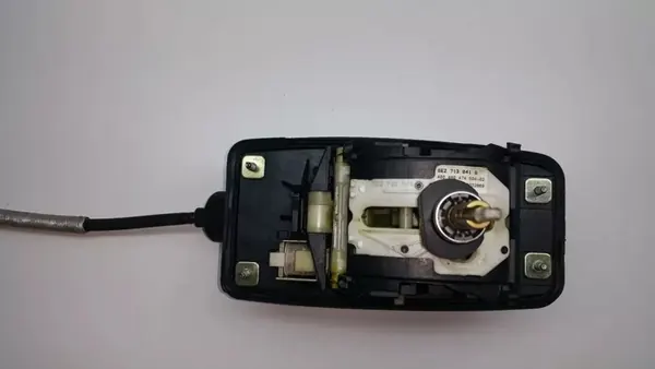 Levier de vitesse Audi A4 S4 B6 OEM 8E2713041Q image 6