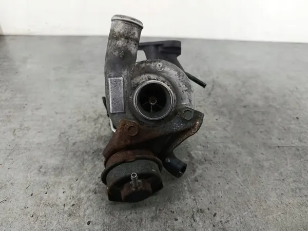 Käytetty turbo keräimellä OEM TD03L4-07T-VG image 3
