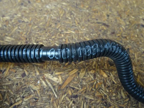 A3 8P GOLF VI LEON II 1.4 TFSI Entlüftungsschlauch 03C103493AE image 2