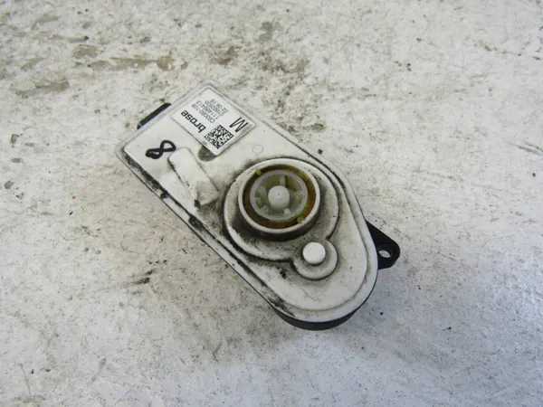 BMW OE Front-Lamellenmotor - Gebrauchtes Originalteil image 3