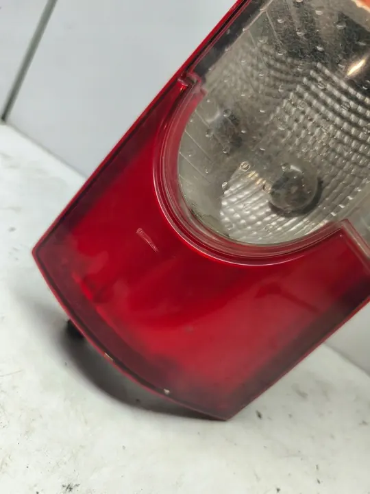 LÁMPARA TRASERA DERECHA RENAULT KANGOO 8200150621 image 5