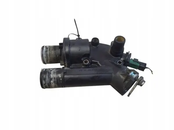 Termostaatin kotelo OEM 874783 Citroen C-Crosserille image 2