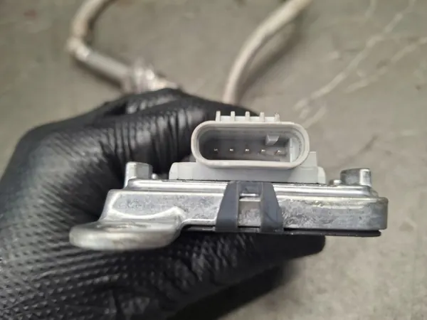 Sensor NOx OEM AAA9434260000 para Renault Master III 2.3 DCI image 5