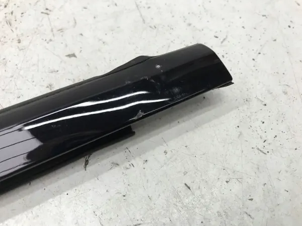BYD SEAL 2024-2025 Raspador Porta Dianteira Direita Preto image 4