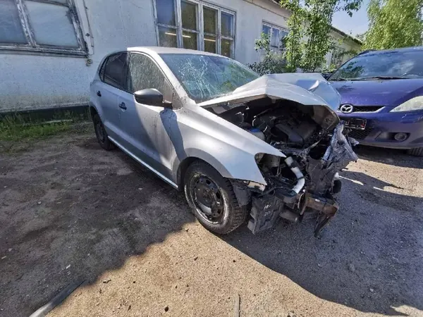 Supporti motore e cambio Volkswagen Polo 2010 1.2L 6r0 image 4