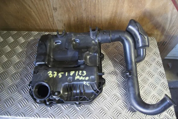 Ilmansuodattimen kotelo Polo 2G Ibiza 6F OEM image 5