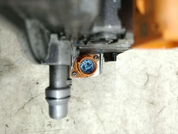 Inversor Mercedes-Benz OEM A0009007242 Usado image 9