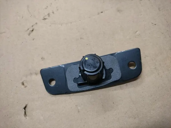 Mercedes W447 Dörrlås OEM A6397660862 Begagnad image 3