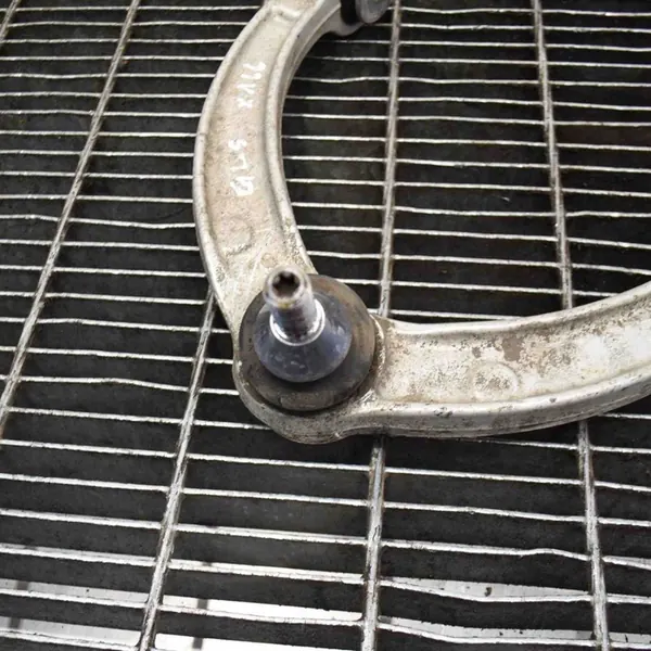 Braccio di Controllo Anteriore Superiore Destro MERCEDES GL X166 image 6