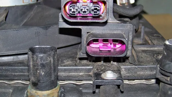 Conjunto de ventilador de refrigeración de agua Skoda Fabia I 1.2 image 10