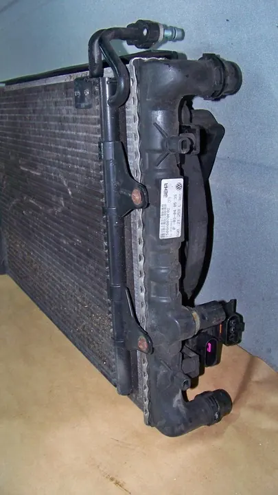 Conjunto de ventilador de refrigeración de agua Skoda Fabia I 1.2 image 5