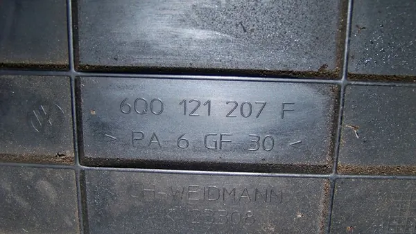 Conjunto de ventilador de refrigeración de agua Skoda Fabia I 1.2 image 9