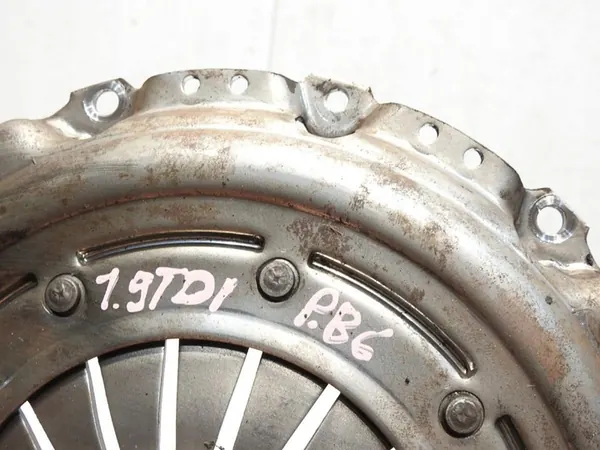 Conjunto de embreagem Sachs VW Passat B6 image 2