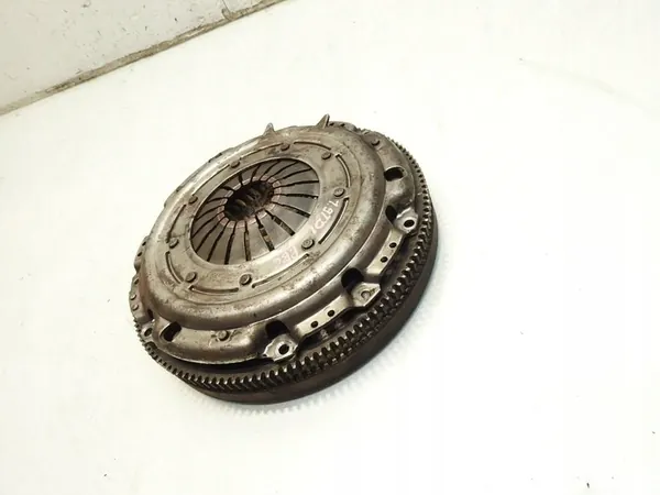 Conjunto de embreagem Sachs VW Passat B6 image 9