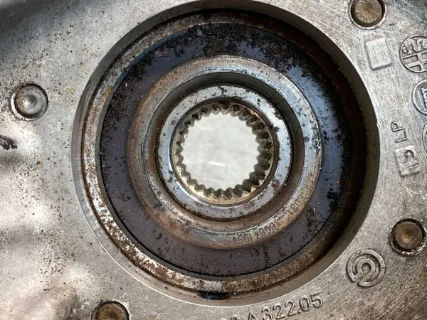 Alfa Romeo Hjullagerhus OEM 50514553 Fram Vänster image 6