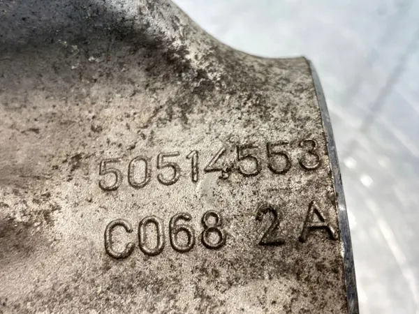 Alfa Romeo Hjullagerhus OEM 50514553 Fram Vänster image 9