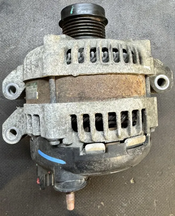 Alternador JEEP GRAND CHEROKEE WK2 3.6 V6 image 2