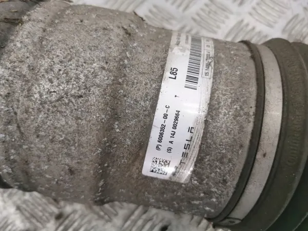 Tesla Model S 2015 Taka-ilmajousitus OEM 600635200C image 3