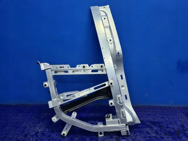 BMW i3 Oven Kehys OEM 7427332 Oikea Taka Käytetty image 2