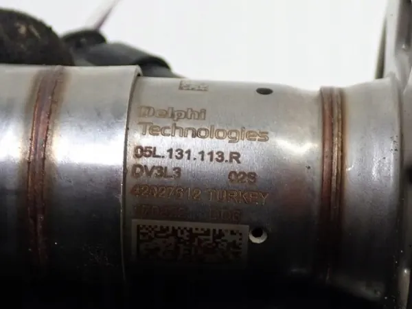 Inyector AdBlue OEM 05L131113R para Skoda Octavia IV image 4