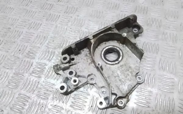 VW Distributiekettingkap OEM 04E103153B - Gebruikt image 2