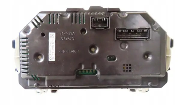 Toyota Yaris III 1.4 D4D Instrumentenpaneel OEM 83800-0DQ40 image 3
