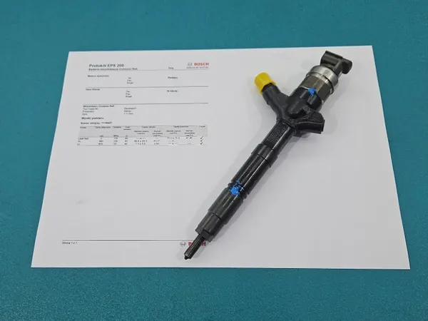 Inyector Toyota OE OEM 23670-0G010 Usado image 2
