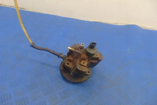 Brandstofpomp RENAULT ESPACE III 2.2DCI 8200010076 image 2